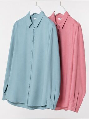 Uniqlo 100% Rayon Button Up Blouse Medium Pink Sage Green Long Sleeve  Lot Of 2